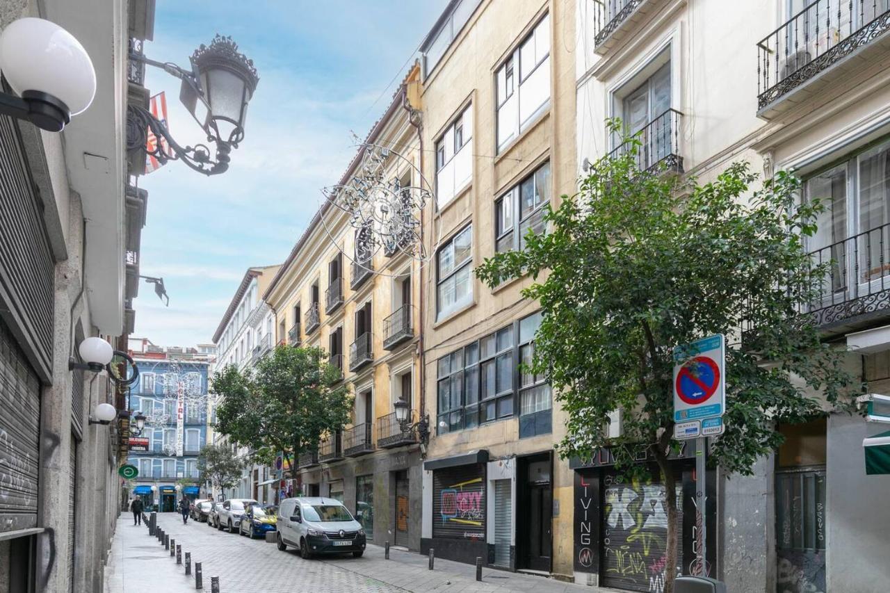 Bonito Apartamento En Sol Madrid Luaran gambar