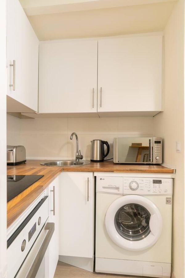 Bonito Apartamento En Sol Madrid Luaran gambar